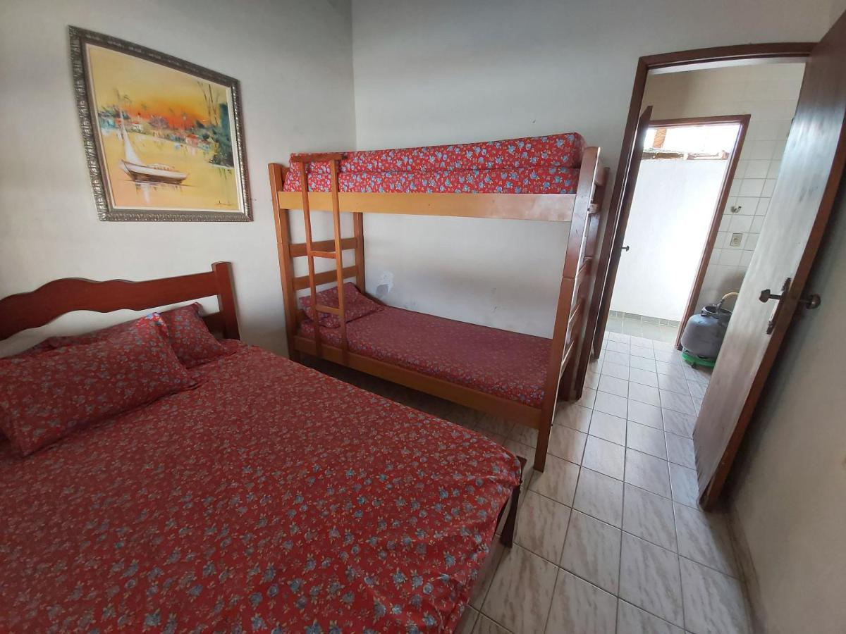 הוילה אובטובה 0006.03 - Maranduba - Chale - 1 Dorm - 5 Pess - 3 Quadras Do Mar - Piscina Coletiva - Wifi מראה חיצוני תמונה